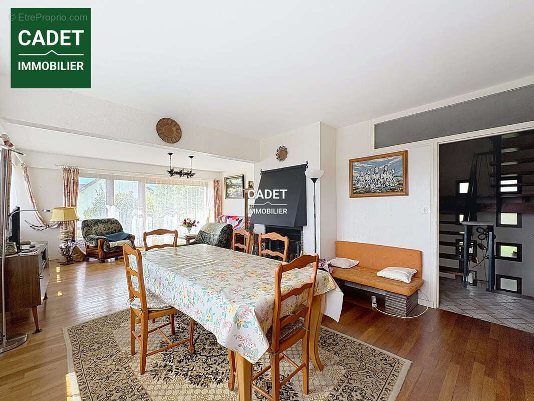 Maison à LA HAYE-PESNEL