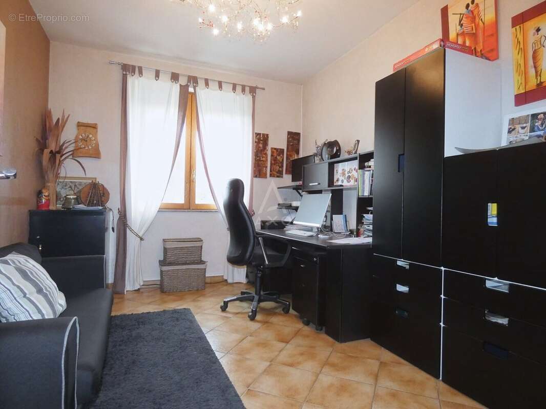 Maison à CHAILLY-LES-ENNERY