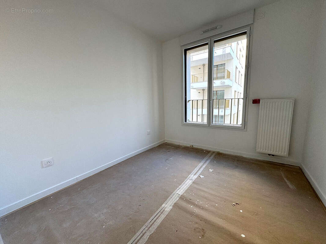 Appartement à CLICHY
