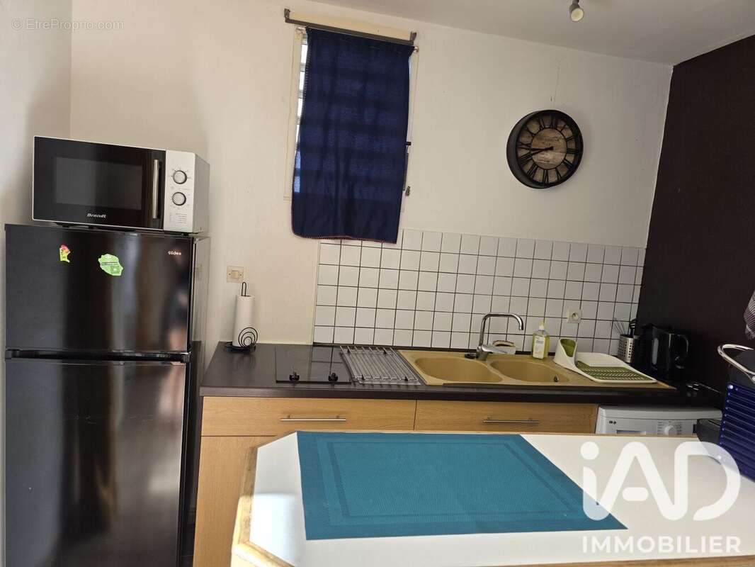 Appartement 35 m² à Saint-Paul  - photo 4