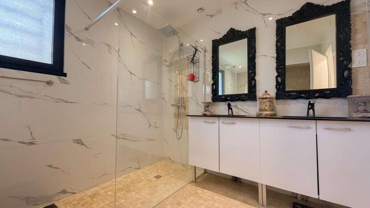 Maison à CHATELLERAULT