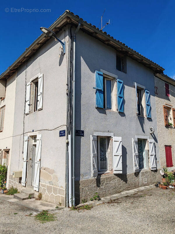 Maison à MOLIERES