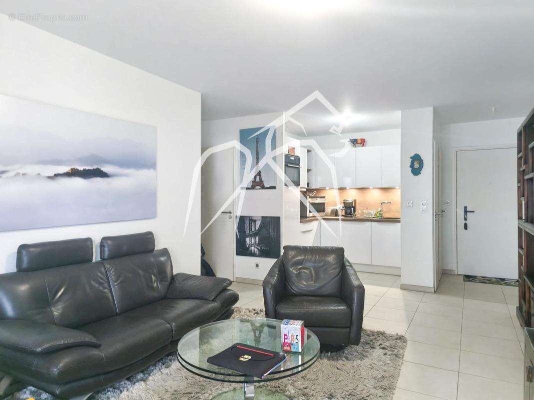 Appartement à CASTELNAU-LE-LEZ