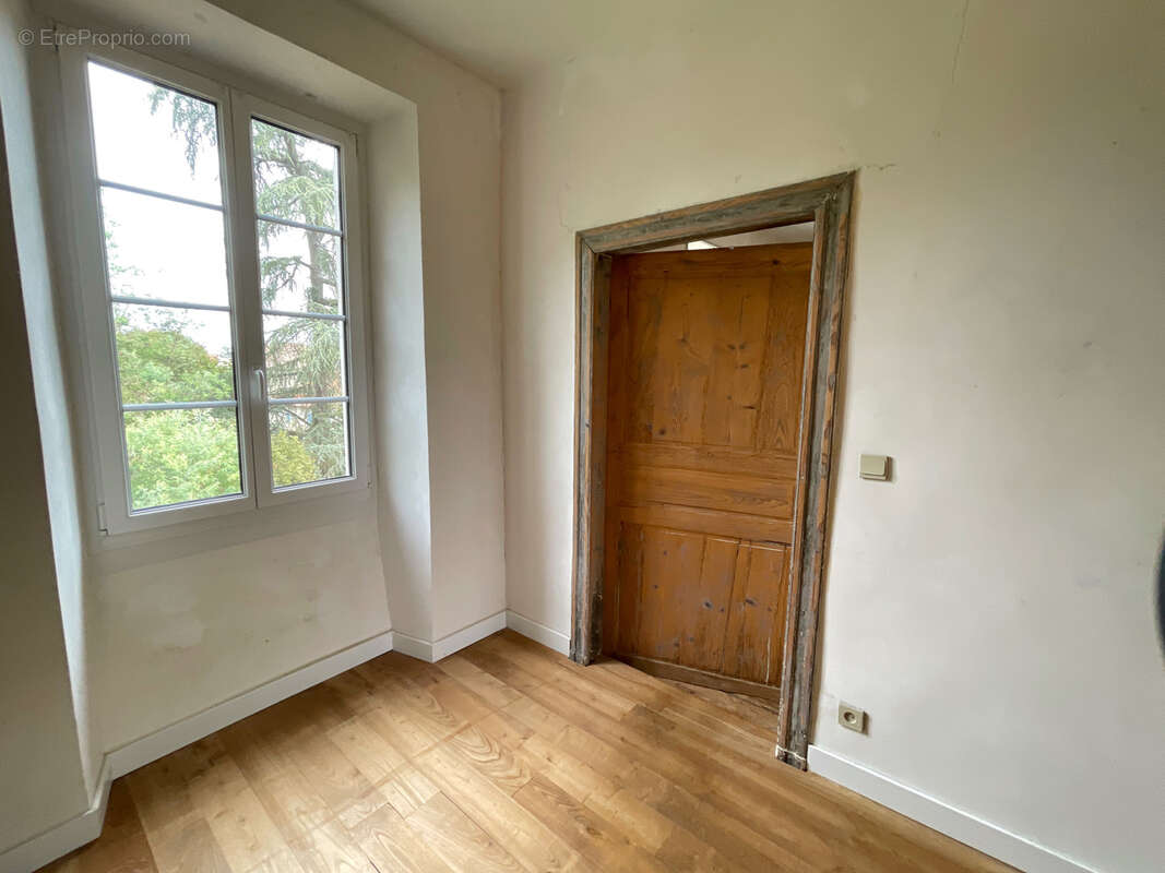 Maison de maître avec piscine et gîte - photo 14