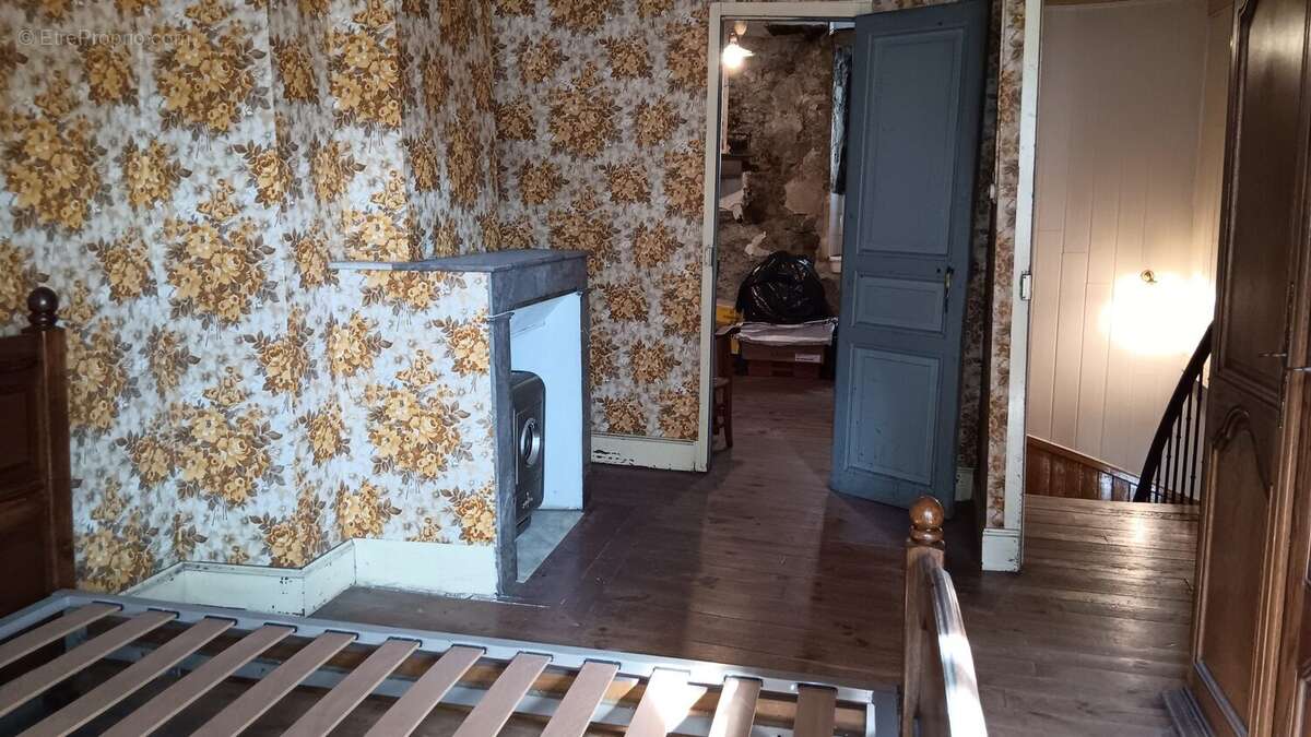 Maison à SAINT-BEAT