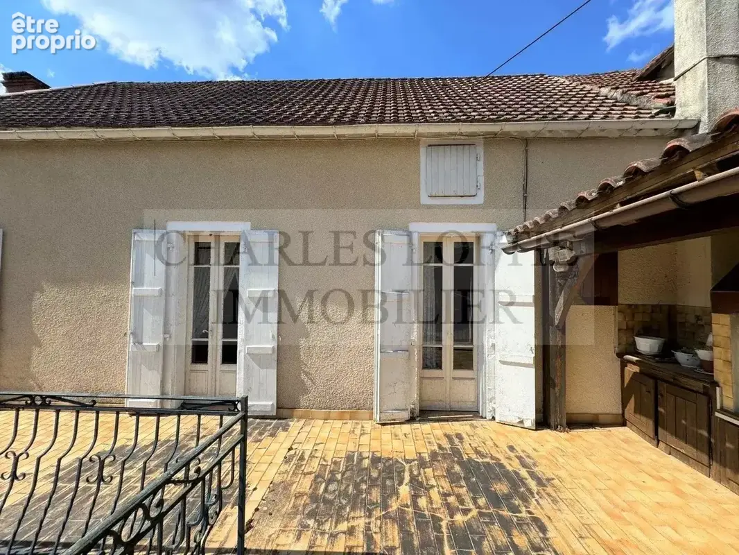 Ensemble immobilier situé à 5 minutes d'un village en Bouriane avec tous commerces - photo 35