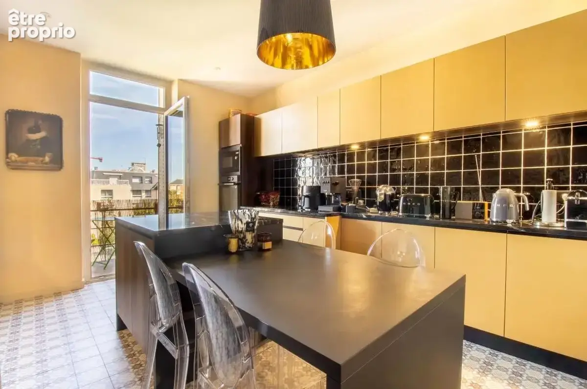 Appartement À Vendre - photo 5
