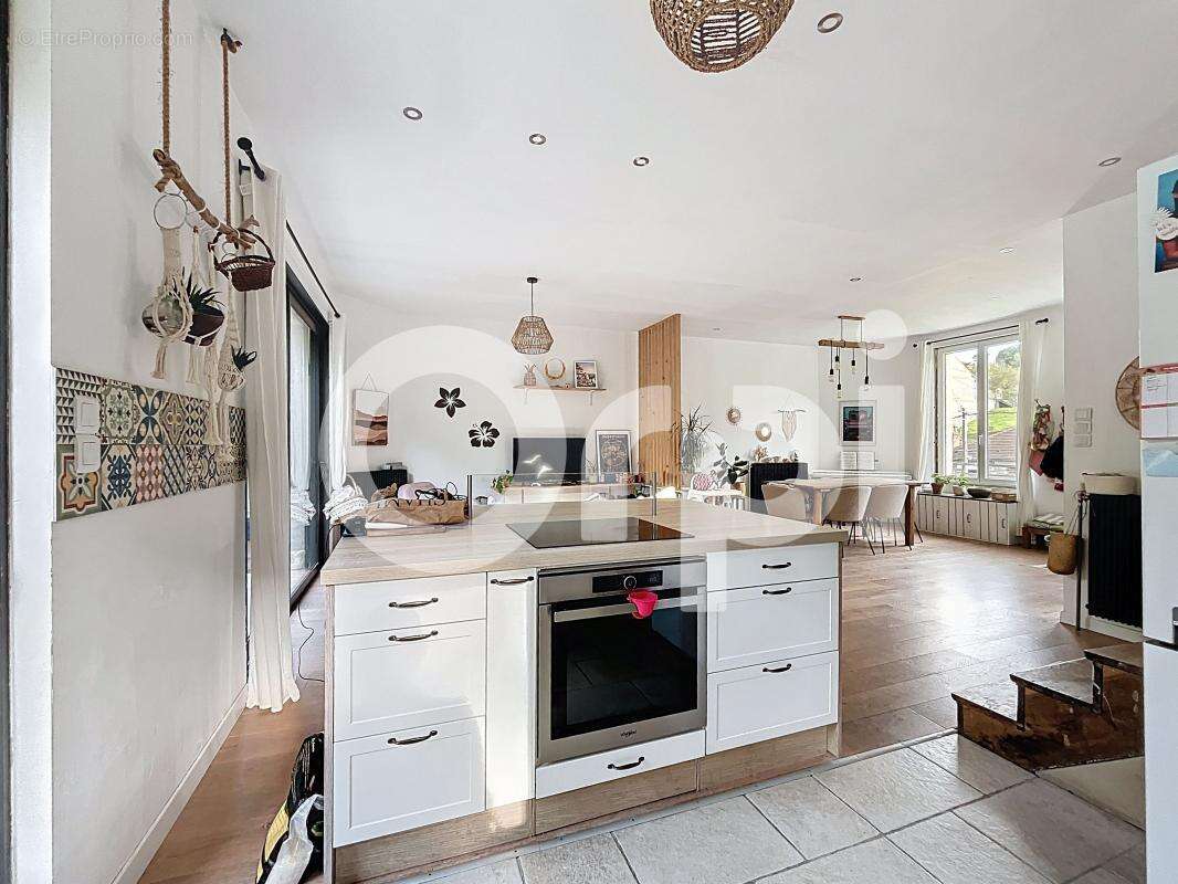 Maison à BRIVE-LA-GAILLARDE