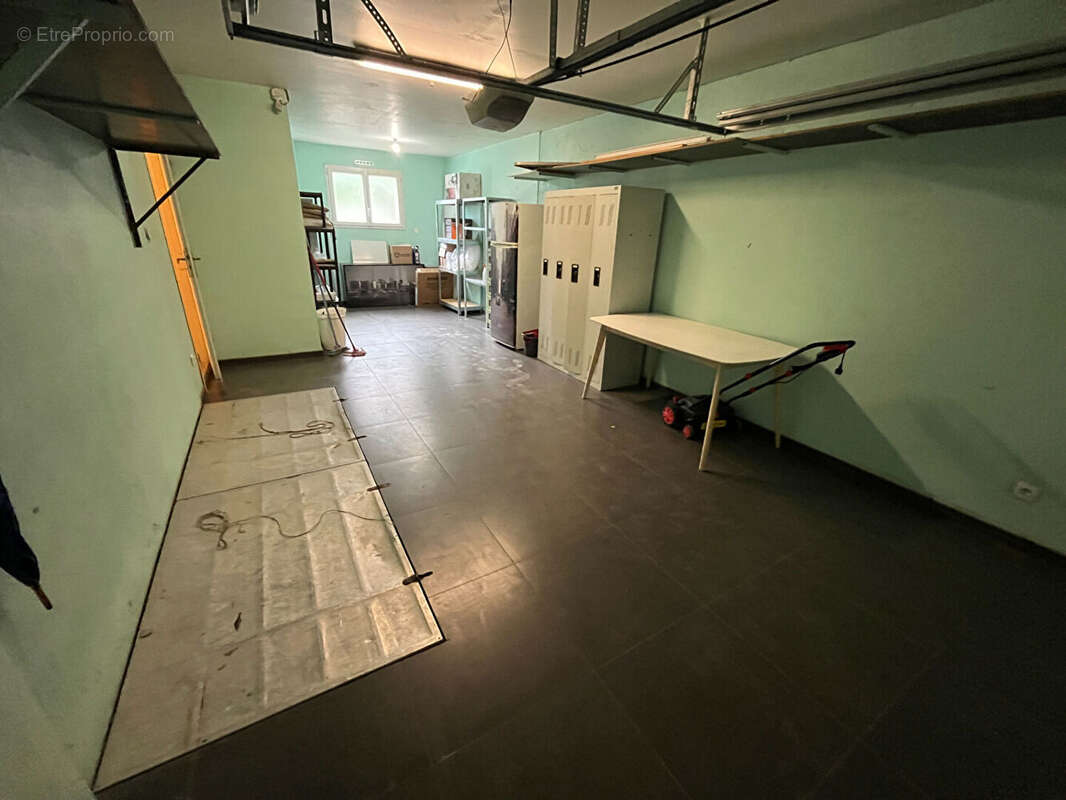 Maison à CHALLES-LES-EAUX