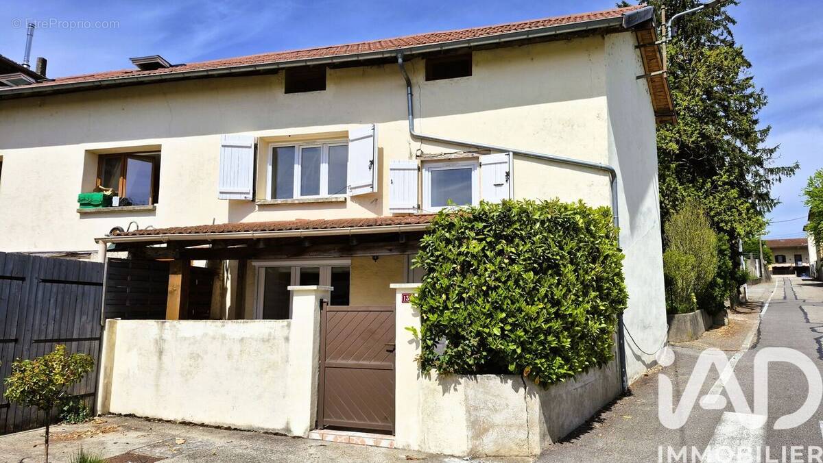 Photo 1 - Maison à CHALAMONT