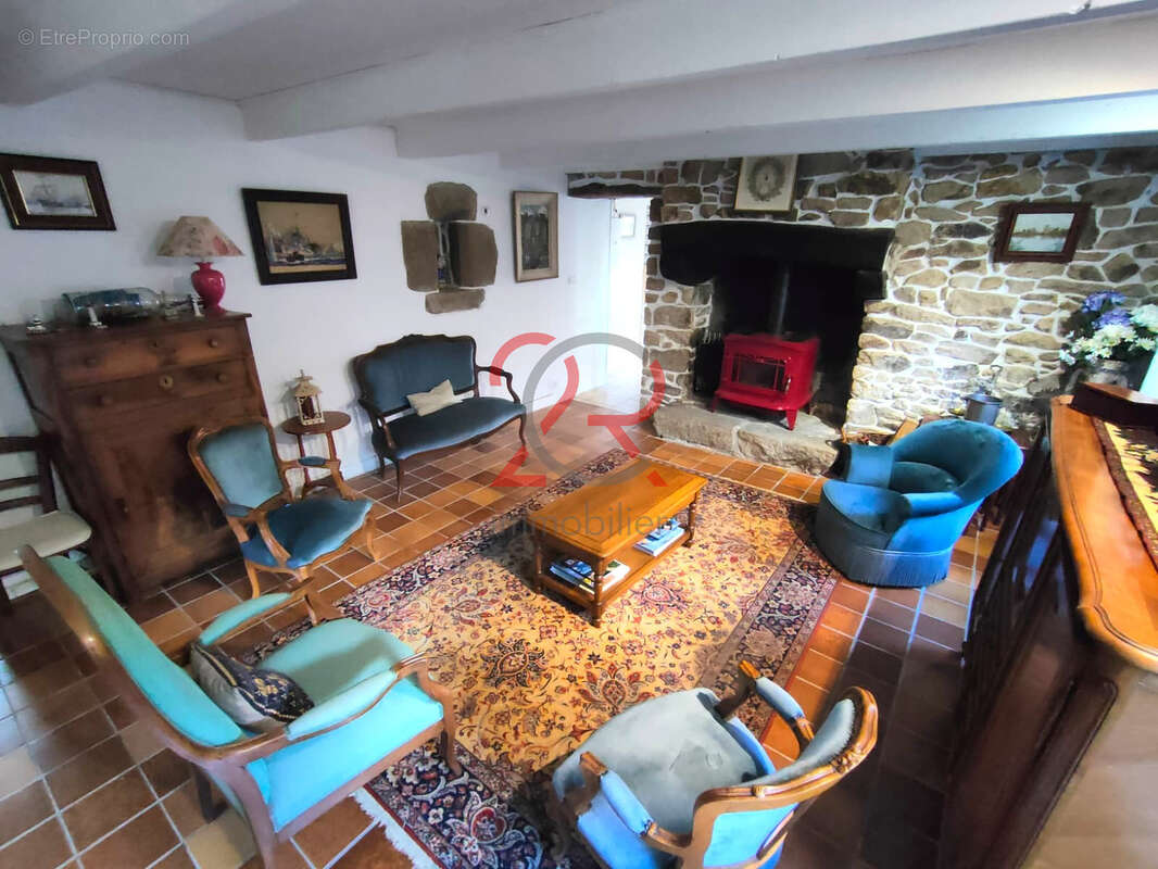 Achat maison en pierre 6 pièces 169 m2, avec jardin et garage - Saint-Thonan - photo 4