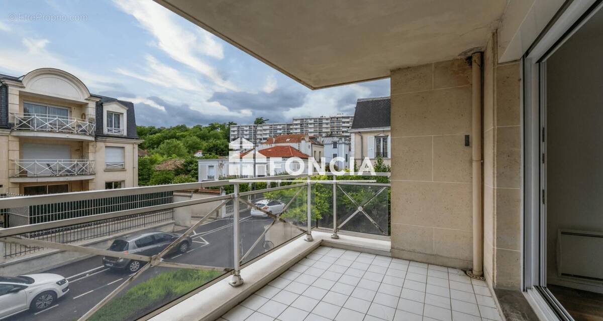 Appartement à NOGENT-SUR-MARNE