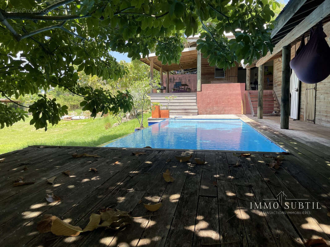 Maison 124 m² à Saint-Francois  - photo 9