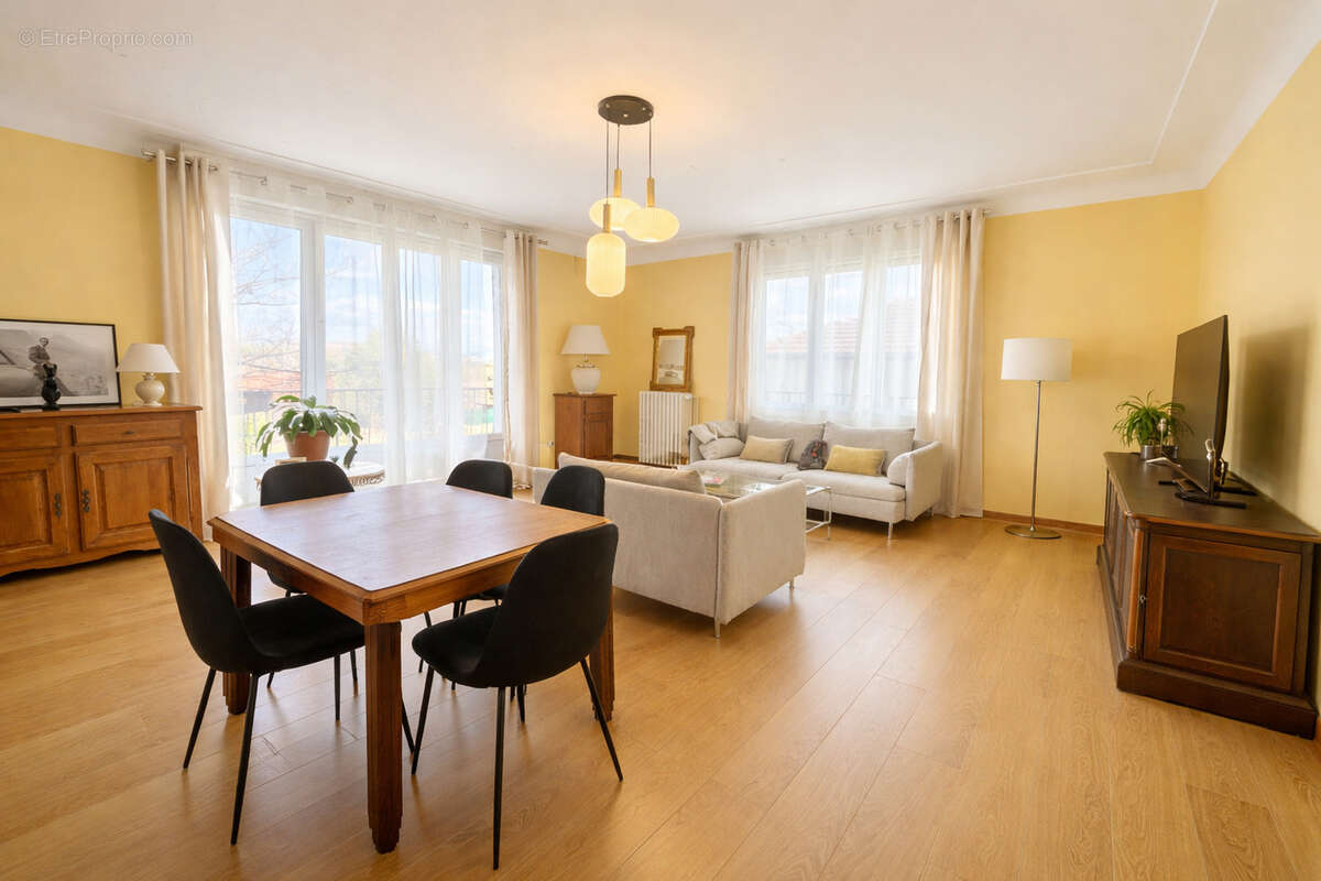 Maison à COURNON-D'AUVERGNE