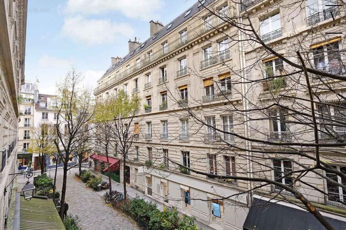 Appartement à PARIS-4E