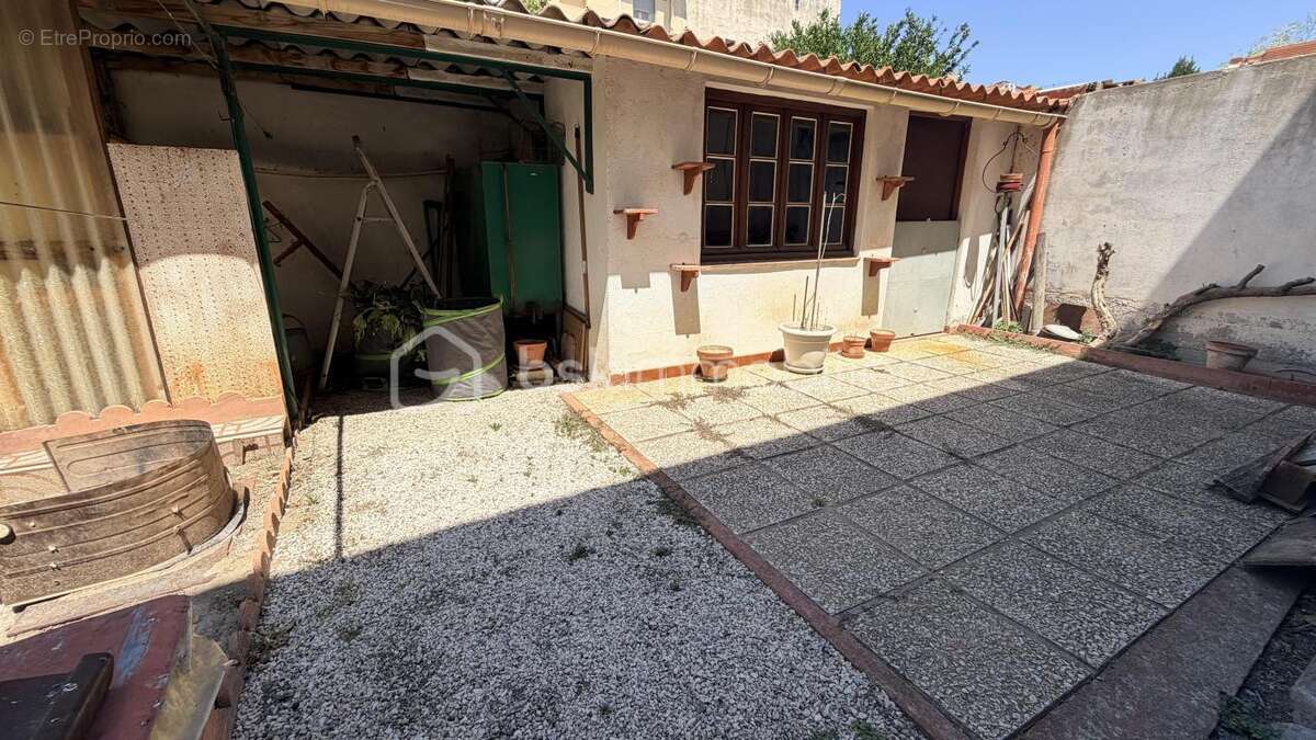 Maison de village en trois faces avec garage et jardin - photo 17