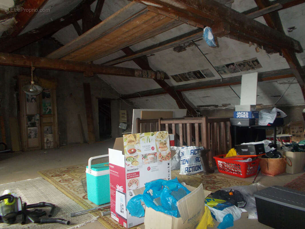 Maison à LE CREUSOT