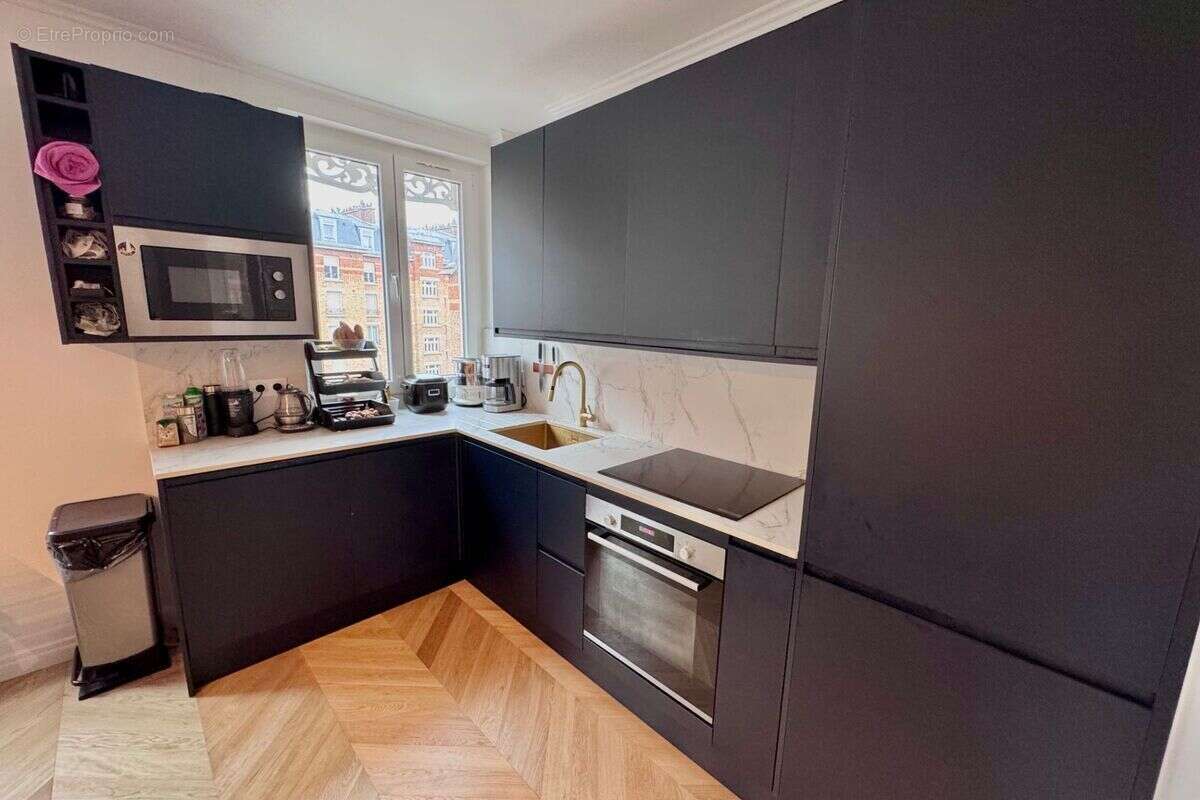 Appartement à PARIS-12E