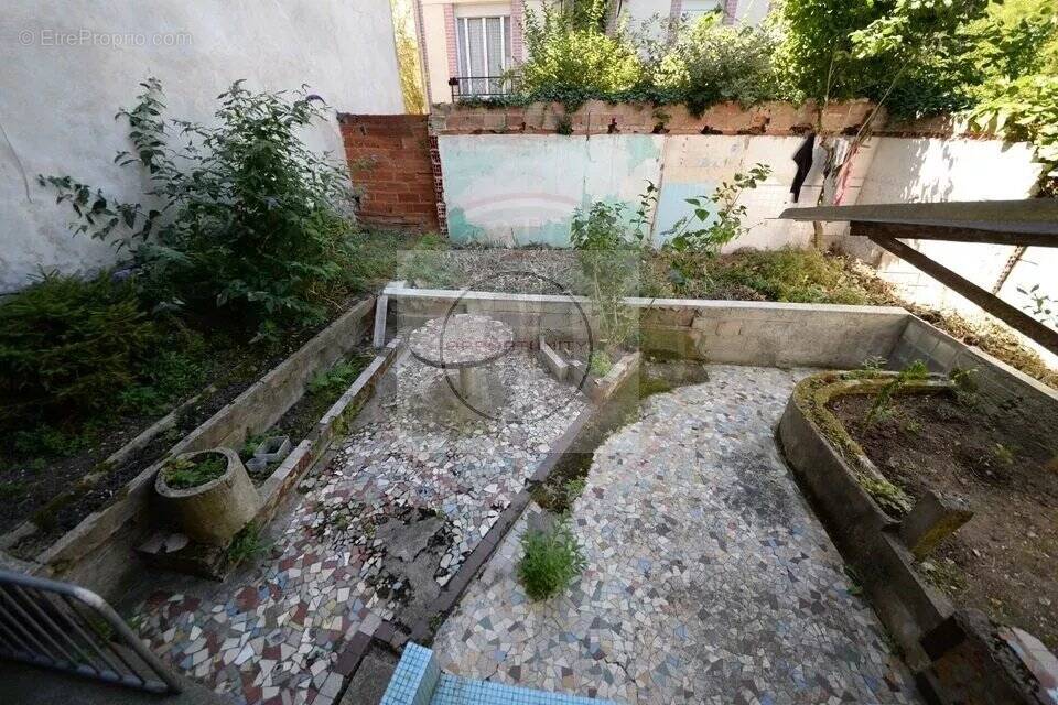 Appartement à FONTENAY-SOUS-BOIS