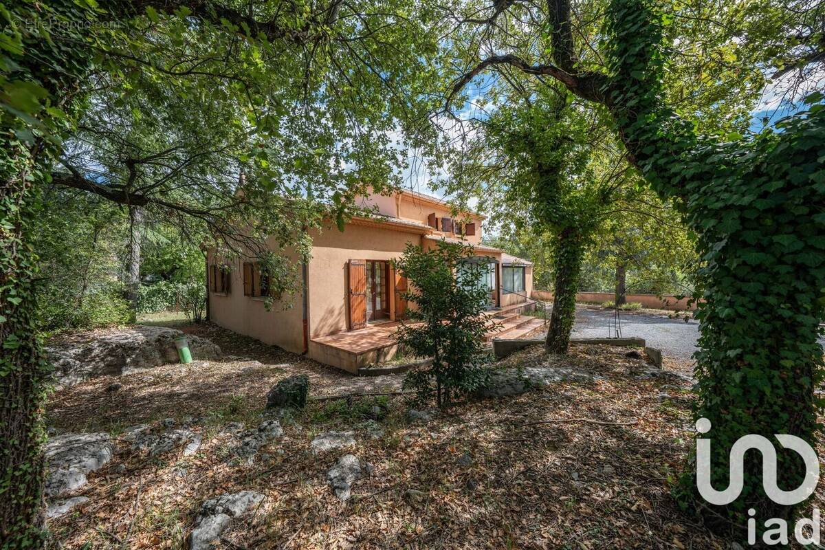 Photo 1 - Maison à LAVILLEDIEU