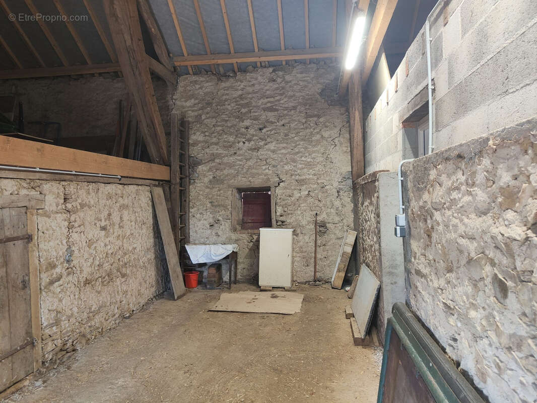 Maison de campagne rénovée avec dépendances ! - photo 14