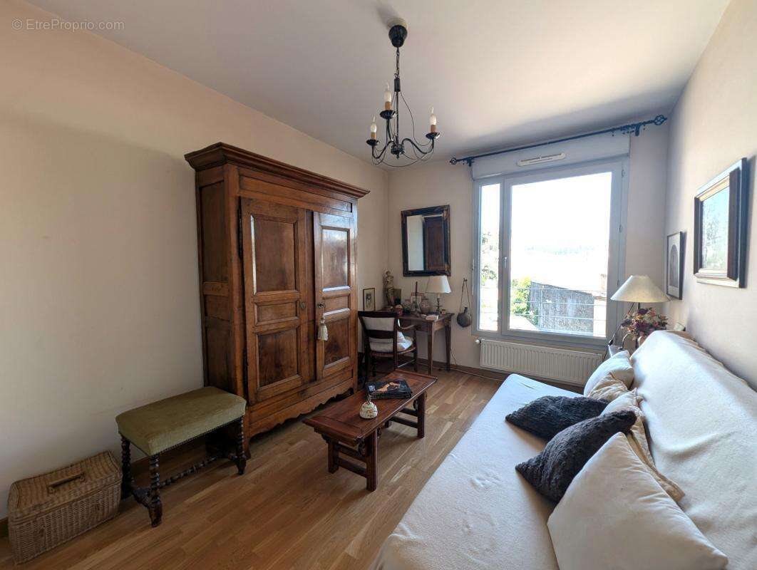 Appartement T4 - Centre-ville de Mâcon - photo 7