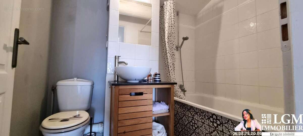 Appartement à ROGNES