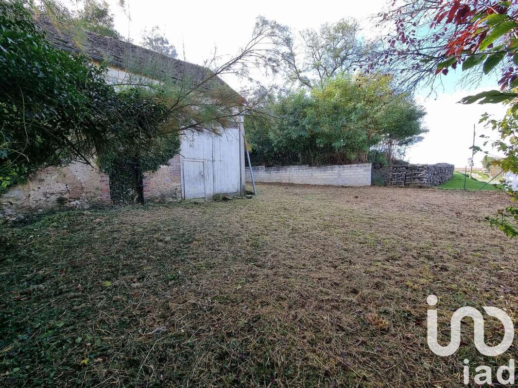 Photo 3 - Maison à VALLERY