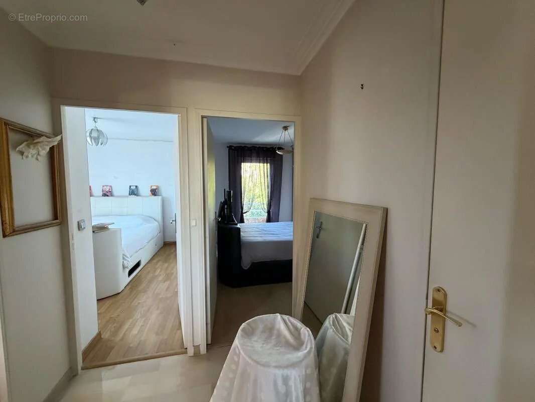 Appartement à LE CANNET