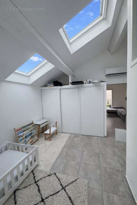 Appartement à CHATEAURENARD