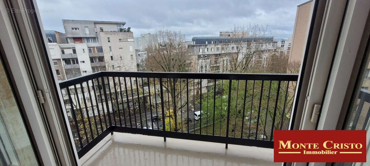 Appartement à PARIS-20E