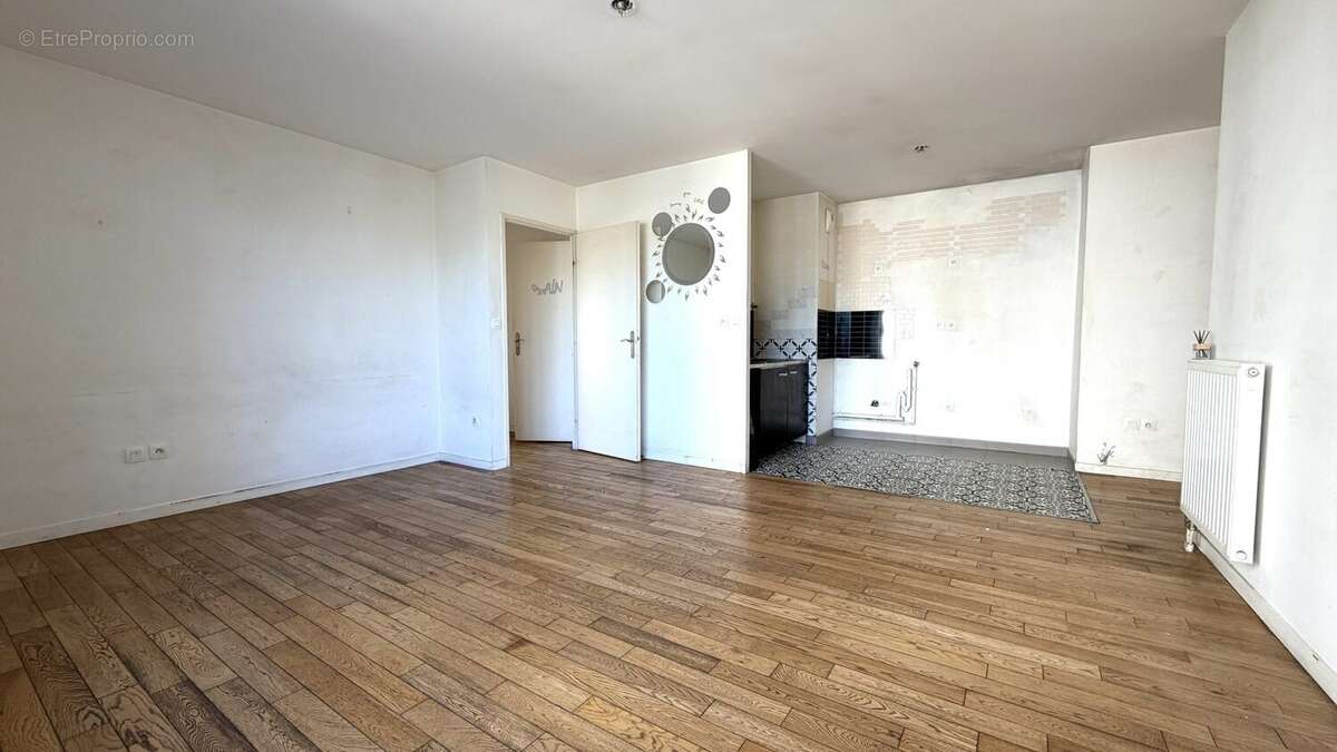 Appartement à LE BOURGET