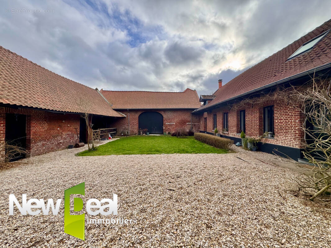 Maison à BOUVIGNIES