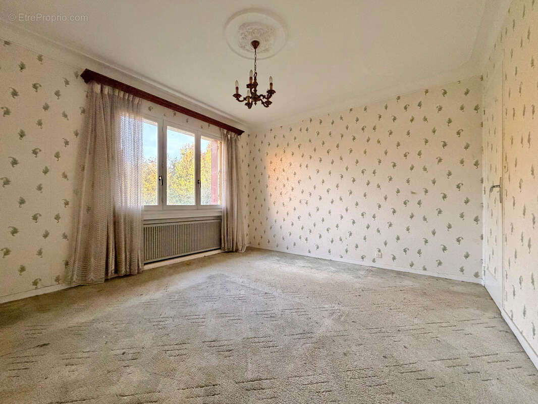 Maison à COLOMBELLES