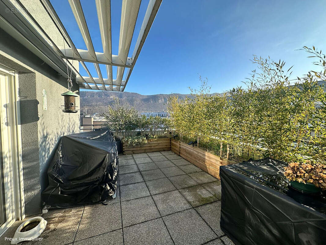 Appartement à SEYNOD