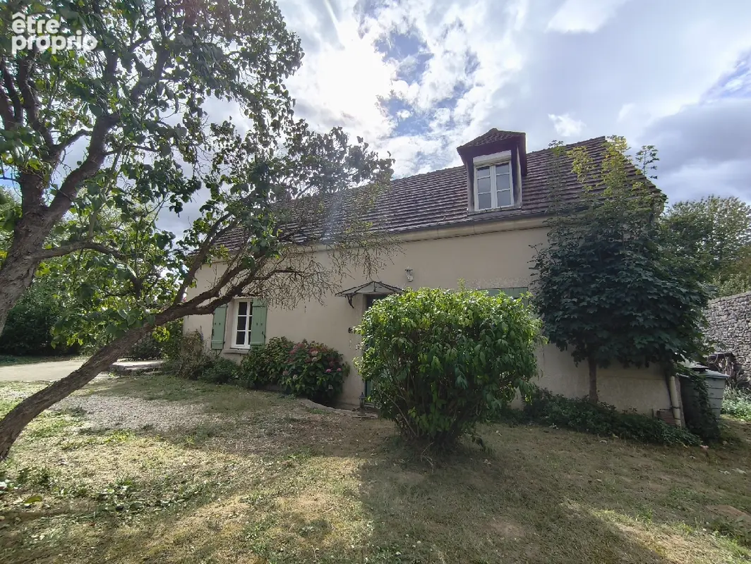 Maison à NESLES-LA-VALLEE