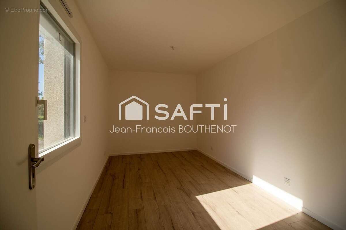 Photo 8 - Maison à GRANDCHAMPS-DES-FONTAINES