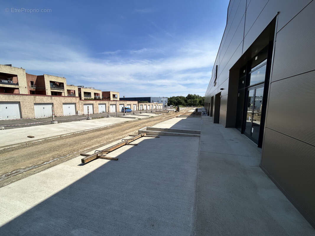 Biguglia - prochainement locaux commerciaux - photo 8