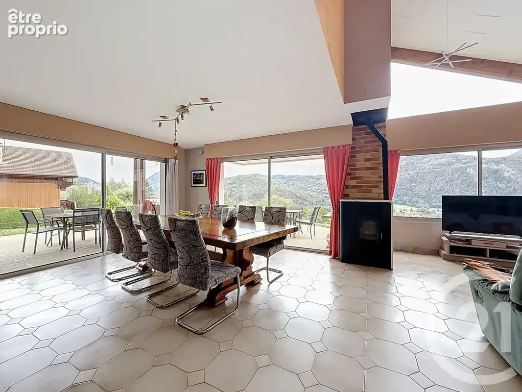 Maison 10 pièces 145 m² à vendre à Mieussy (74440) - photo 4