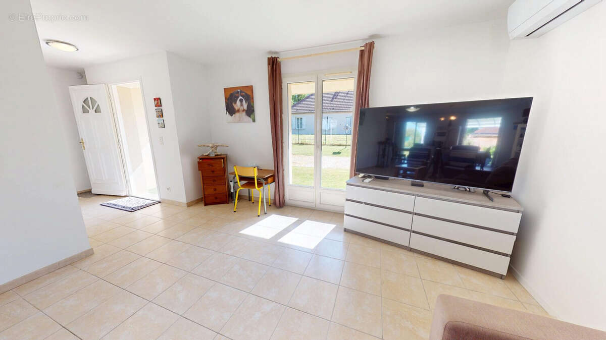 Maison 96 m² à Ervy-Le-Chatel  - photo 2