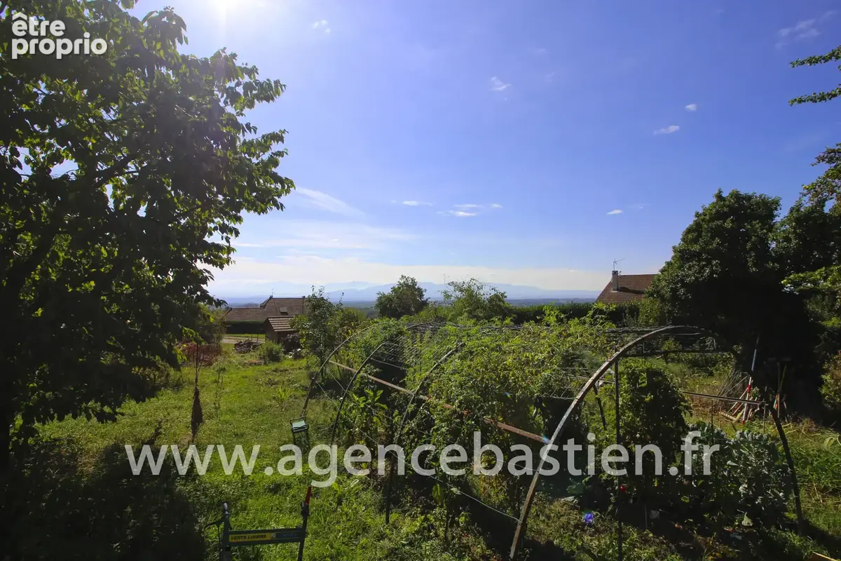 GEX   Terrain constructible de 800 m2 avec vue Mont-Blanc et Alpes   Pitegny   Exclusivité Agence BASTIEN - photo 3