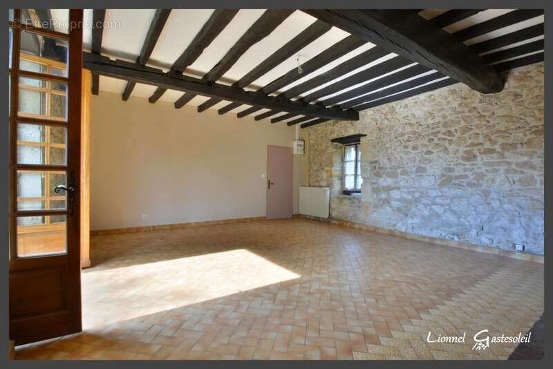 Maison à SAINT-QUENTIN-DE-CAPLONG