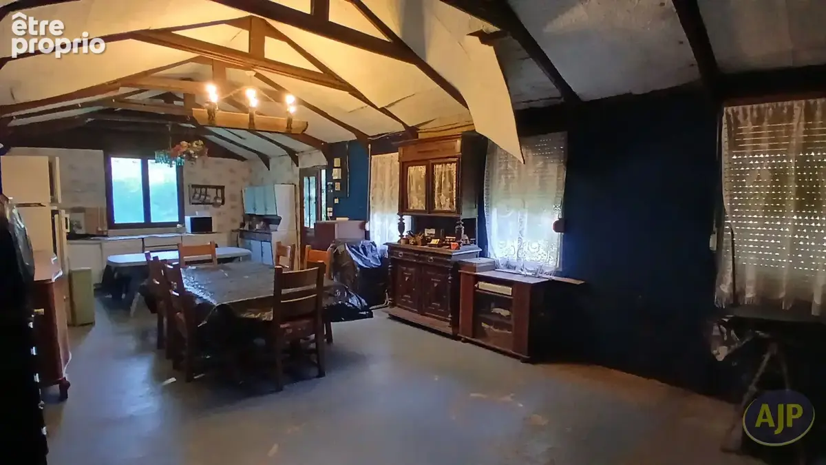 Maison à rénover sur Quilly. - photo 3