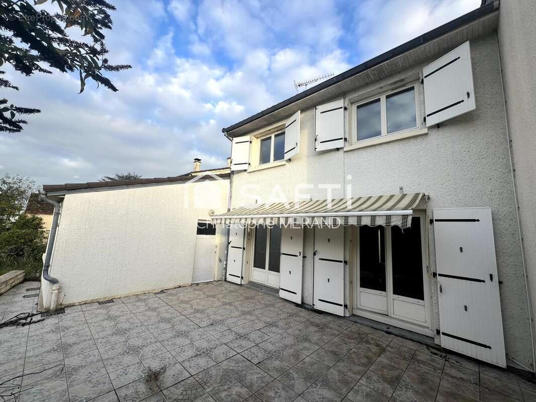 Photo 2 - Maison à INGRANDES