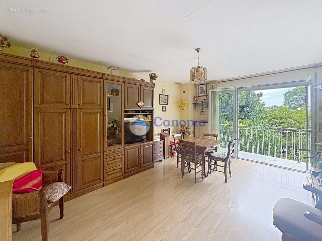 Appartement 28 m² à L'hay-Les-Roses  - photo 2