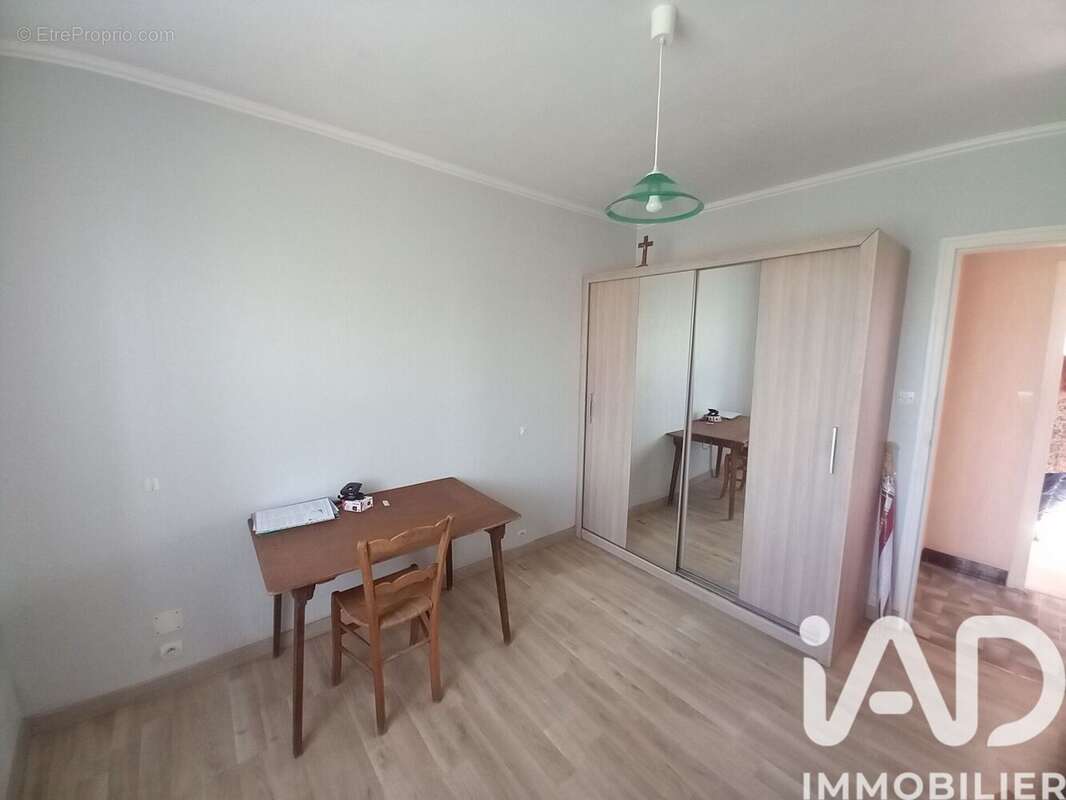 Maison 93 m² à Saint-Ouen-De-Mimbre  - photo 9