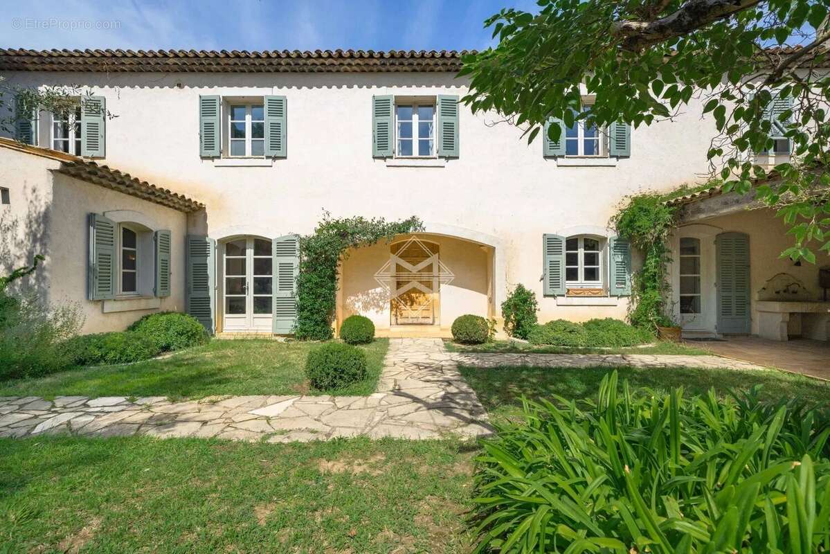 Villa provençale de style bastide - photo 3