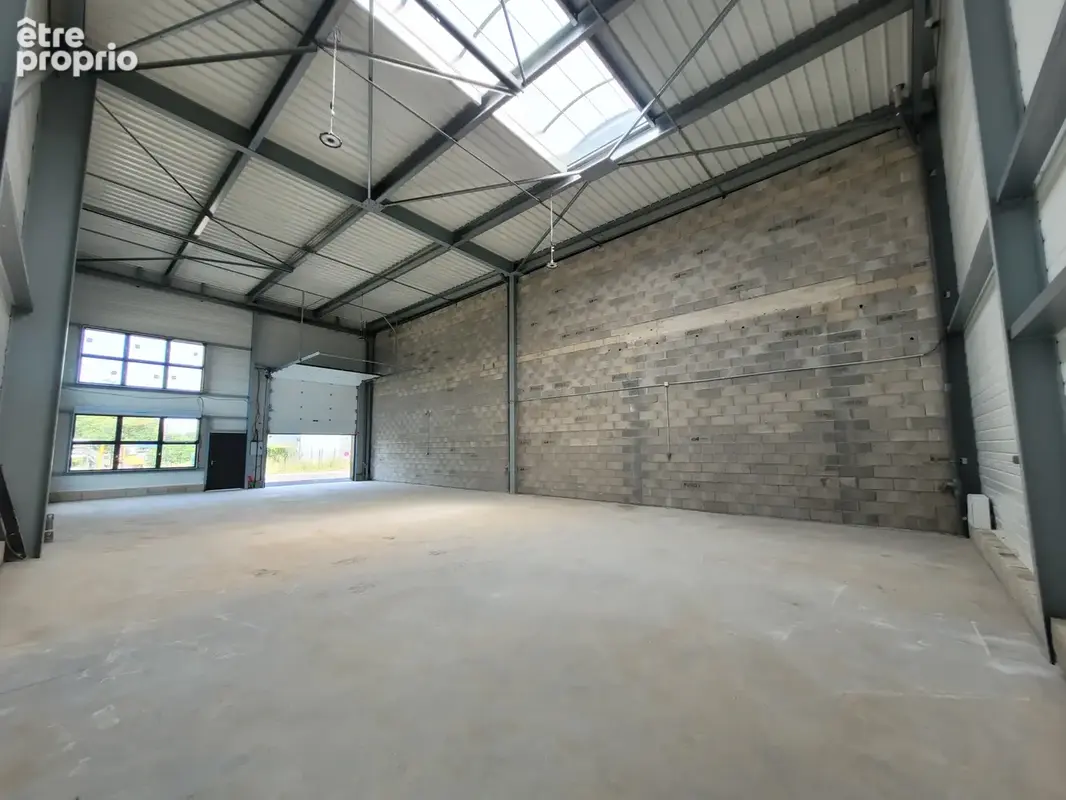 Local de stockage 200 m2 neuf - photo 3
