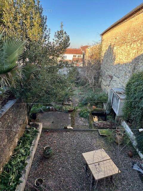 JARDIN - Maison à VIC-FEZENSAC