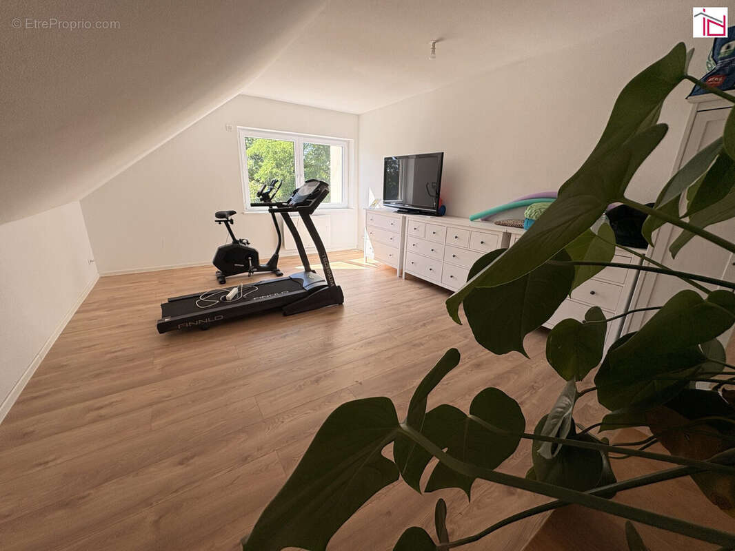 Maison 203 m² à Muespach  - photo 5